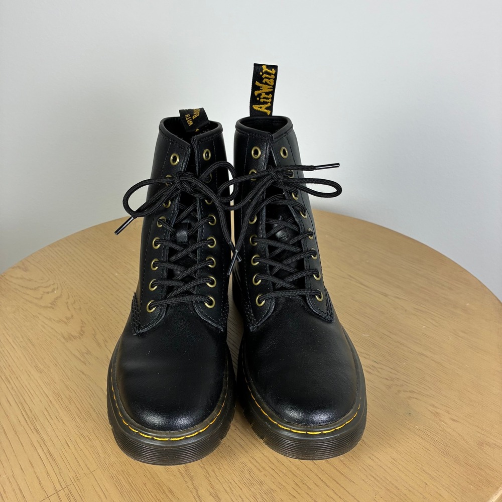 Dr. Martens Zavala Combat Boots Women's 8 Men's 7 Moto Biker Grunge Goth 90s - Picture 2 of 8